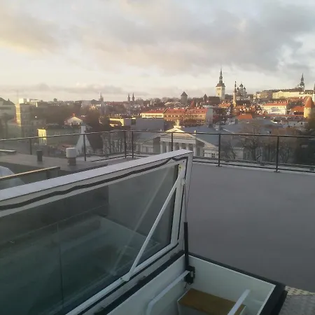 2-bedroom Roof Terrace With An Amazing Old Town View Lejlighed
